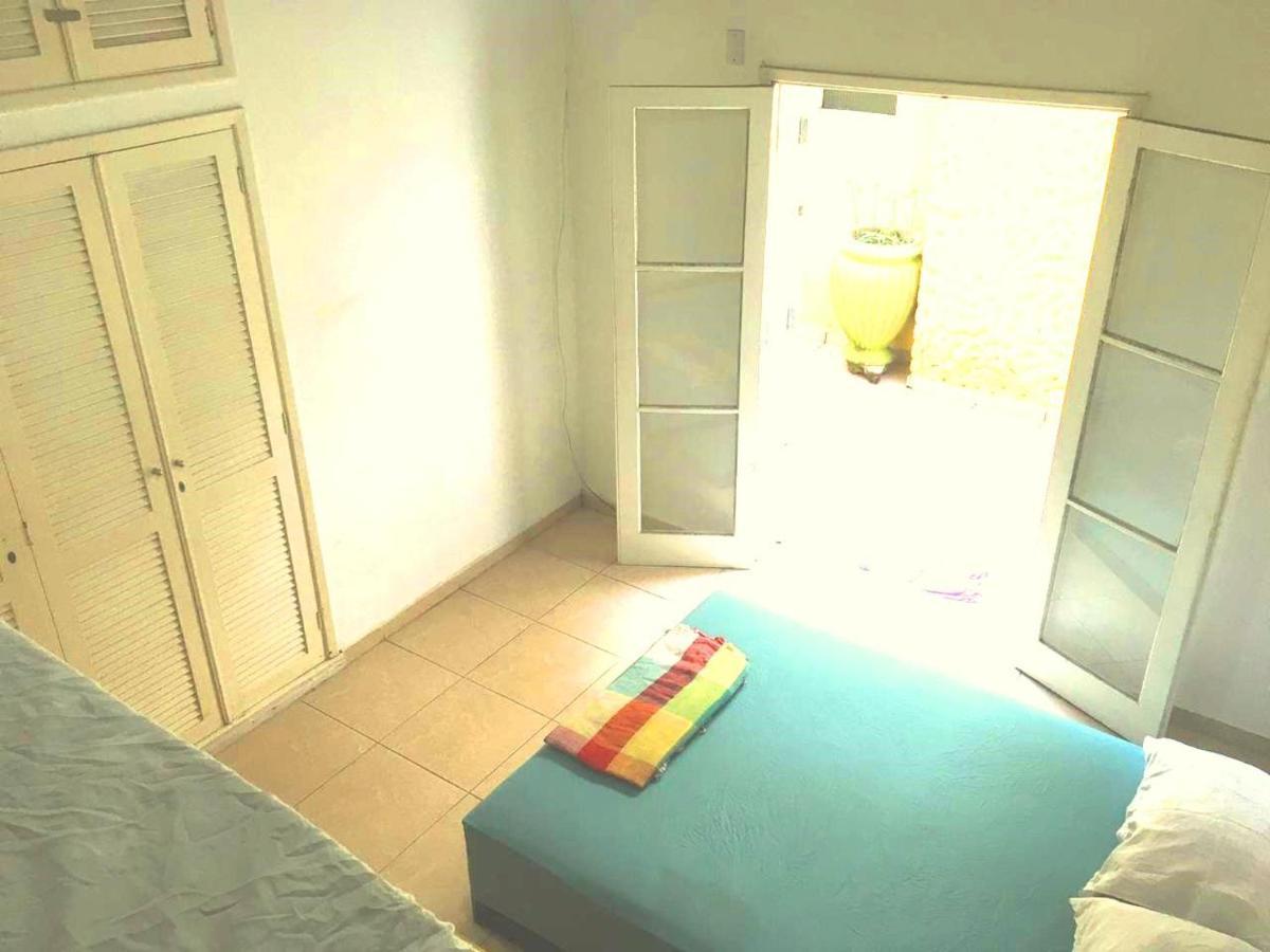 Pousada Hostel Brazil Backpackers Гуаружа Екстериор снимка